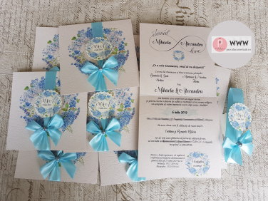 Invitatie de nunta florala bleu pastel